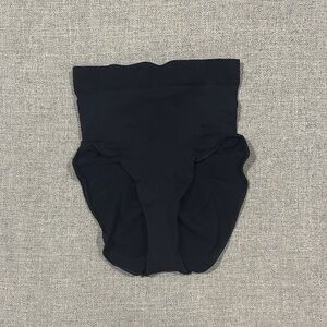 Skims Seamless Sculpt Mid Waist Brief